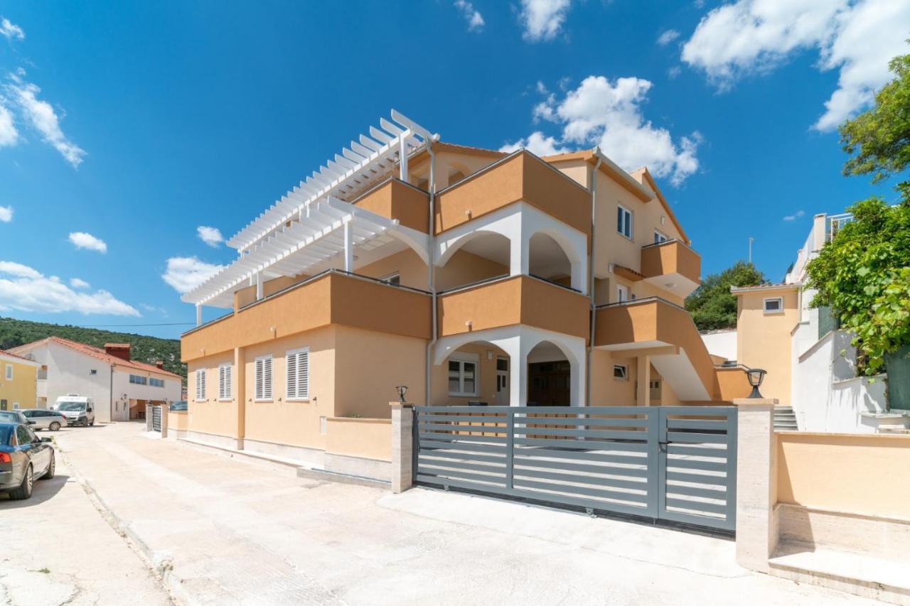 Villa A Marina Luaran gambar
