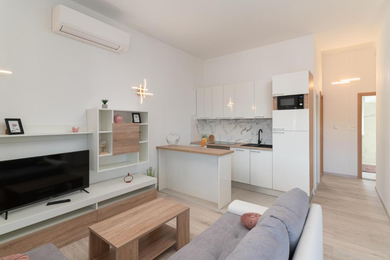 Villa A Marina Luaran gambar